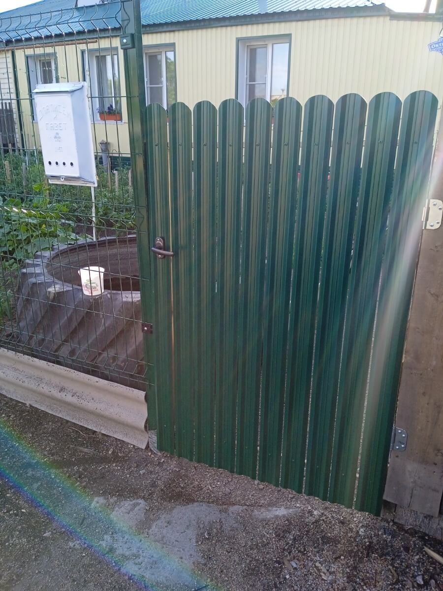 Калитка из штакетника ЭКО-М RAL6005/6005 Зеленый Мох двусторонний в Томске