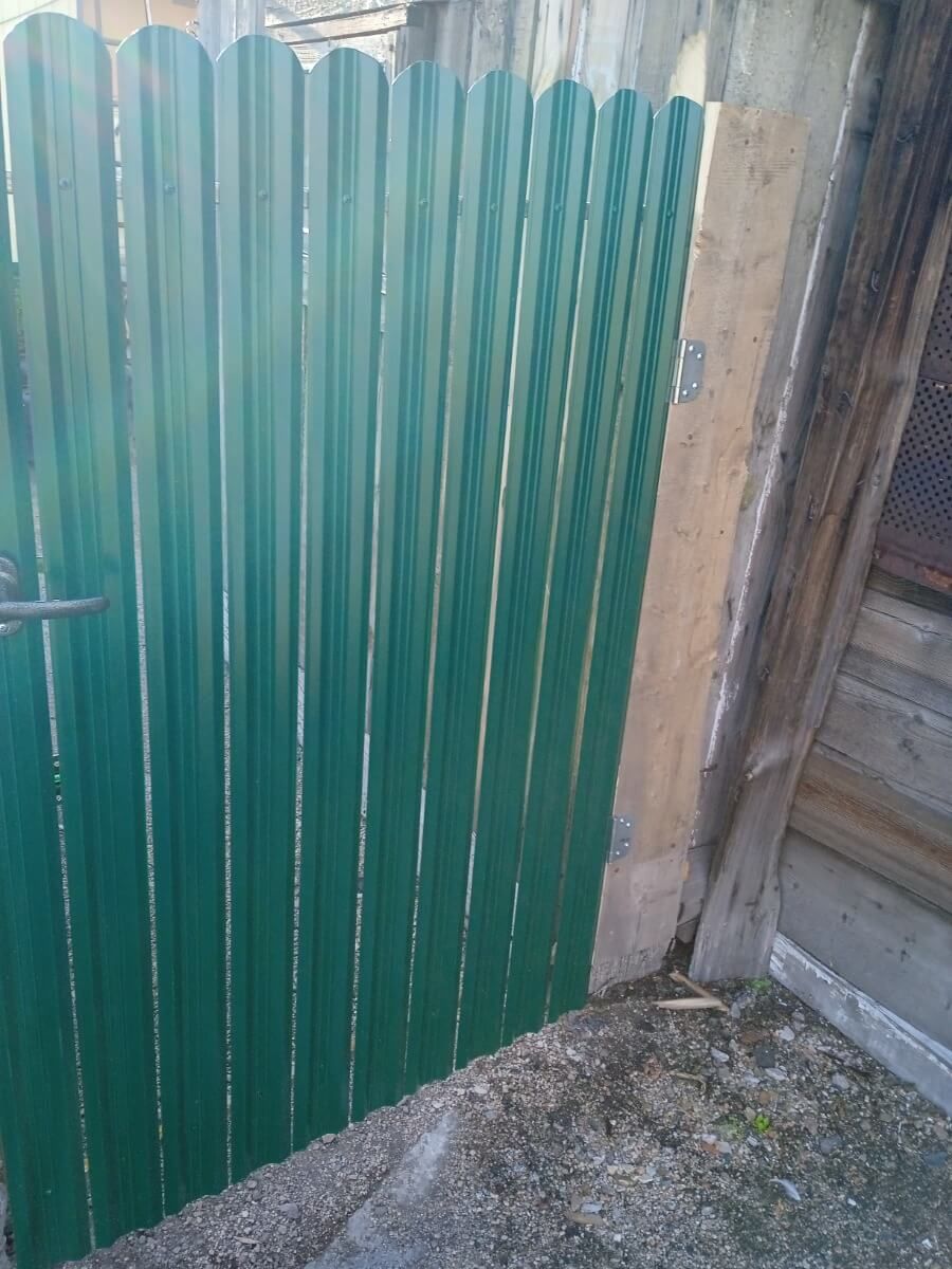 Калитка из штакетника ЭКО-М RAL6005/6005 Зеленый Мох двусторонний фото 1 в Томске