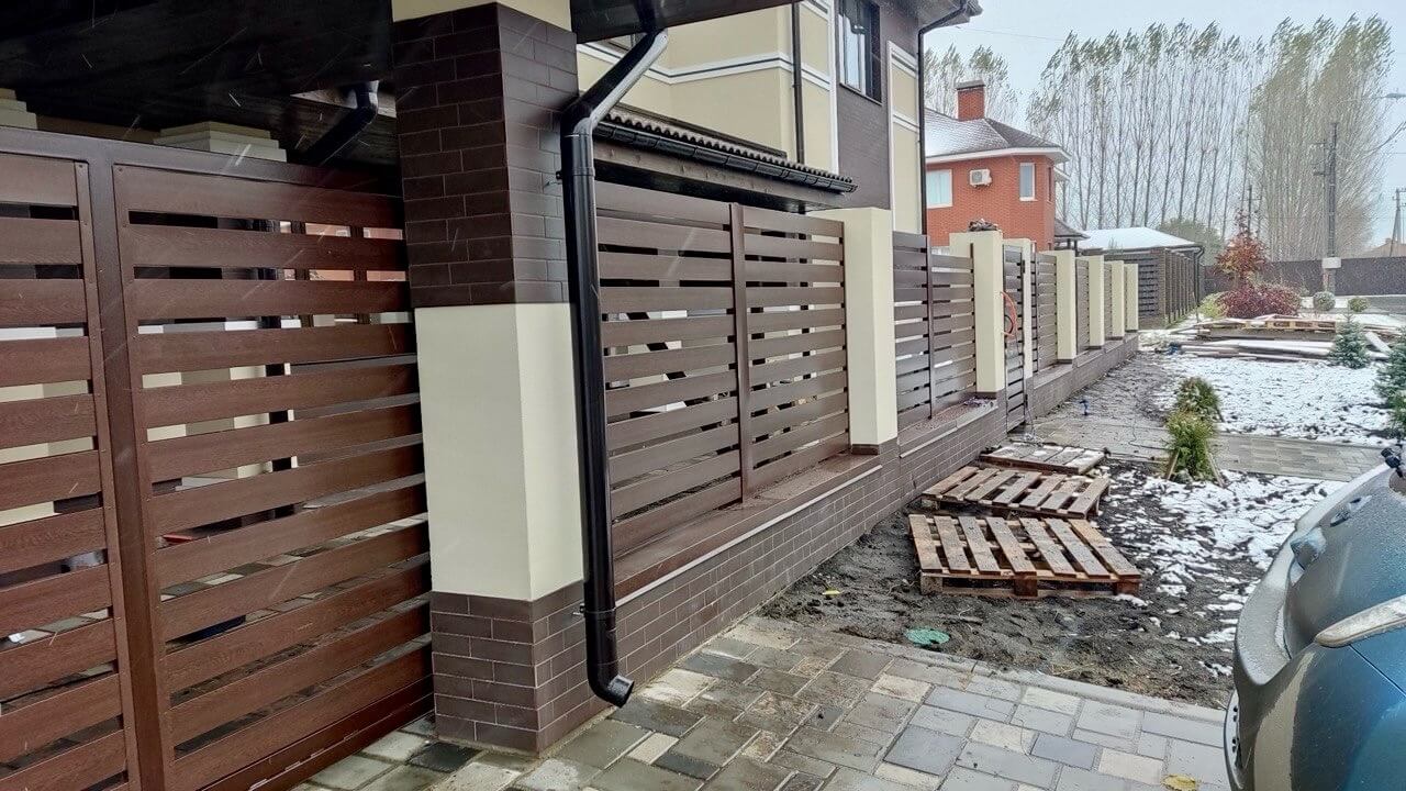 Забор-ранчо из металлопланкена 26м Мореный Дуб Printech фото 2 в Томске