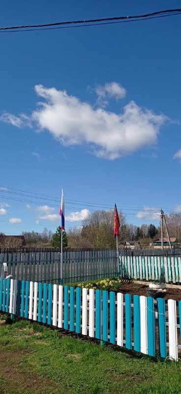 Забор из евроштакетника 16м RAL5021 Морская Волна, RAL9003 Белый фото 2 в Томске