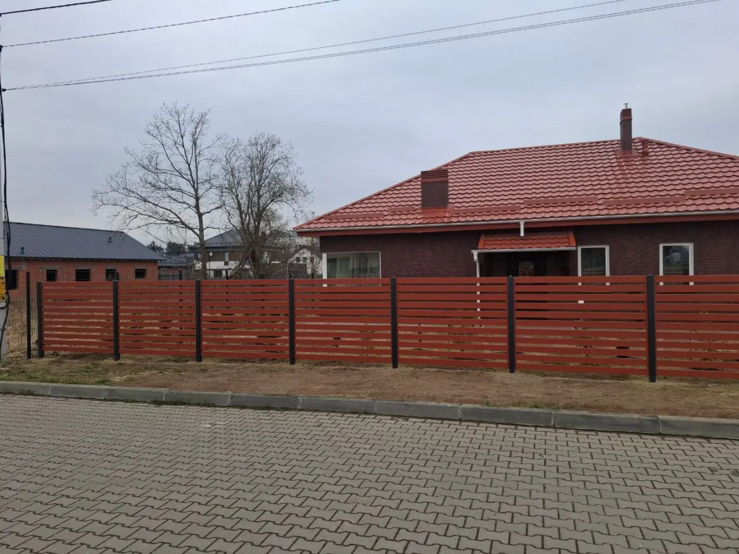 Забор-ранчо из металлопланкена 18м RAL8004 Терракотовый фото 3 в Томске